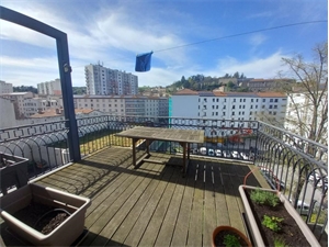 appartement à la vente -   42400  SAINT-CHAMOND, surface 324 m2 vente appartement - APR677390